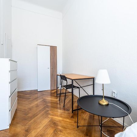 Apartments Safarikova 18 布拉格 外观 照片